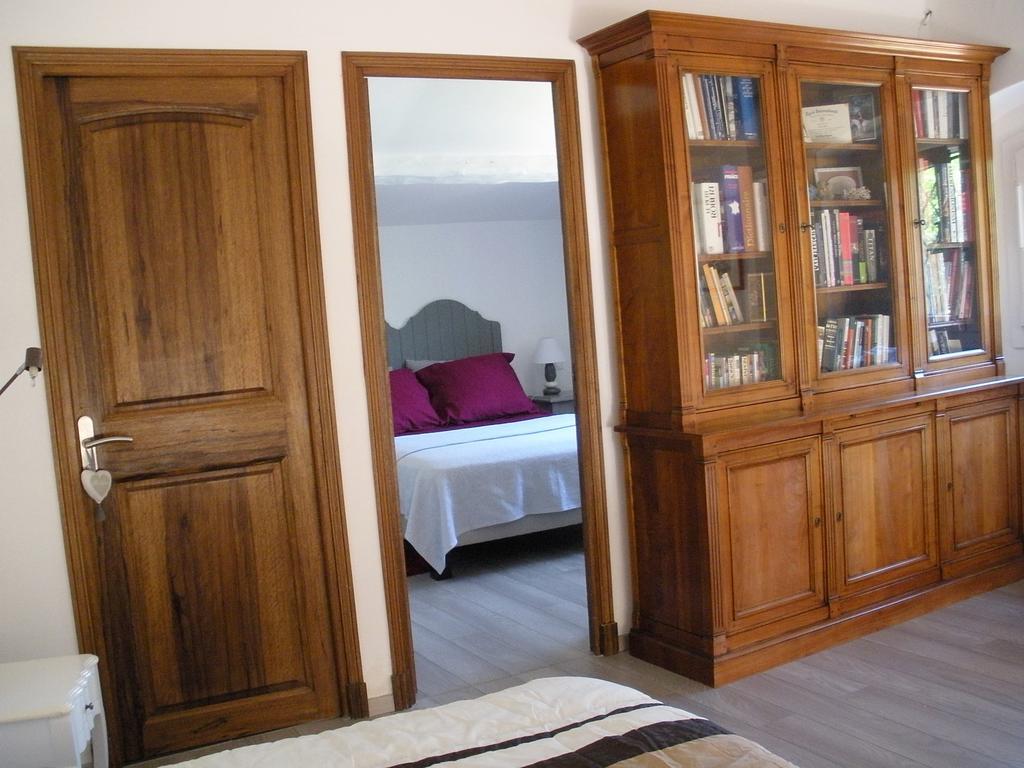 Villa Charme Et Detente Saint-Raphaël Стая снимка