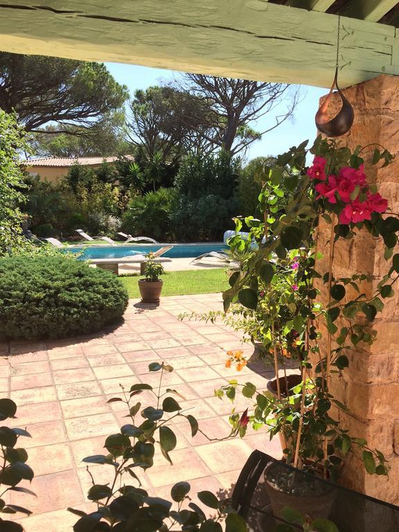 Villa Charme Et Detente Saint-Raphaël Екстериор снимка